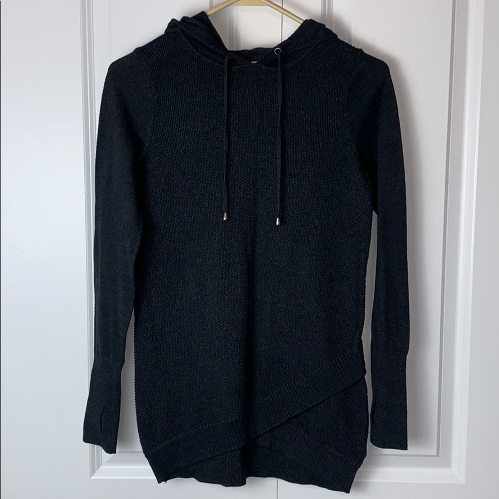 Dakini Hooded Pullover size Small